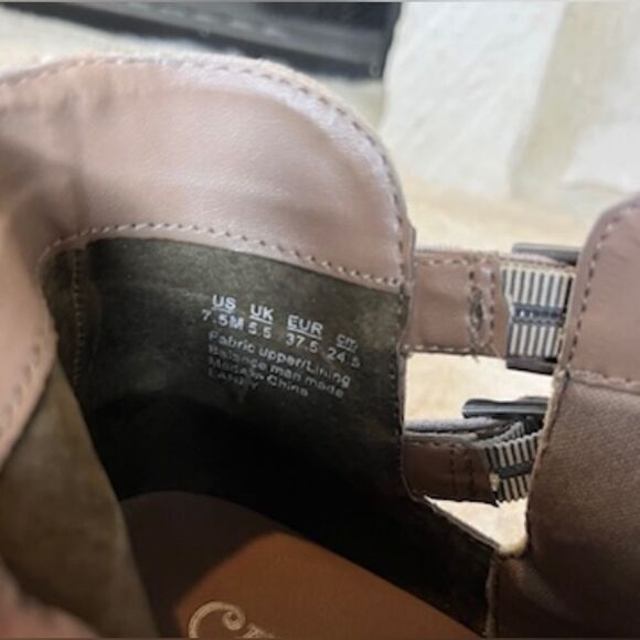 Carlos by Carlos Santana taupe booties sz 7.5 - Picture 3 of 8